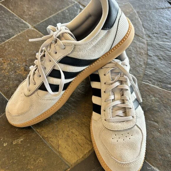 Adidas Women's Breaknet Sleek Sneakers - Picture 2 of 5